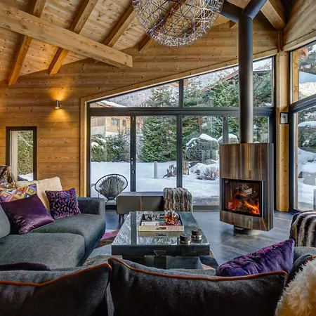 Alpine Elegance: Chalet Retreat Davos
