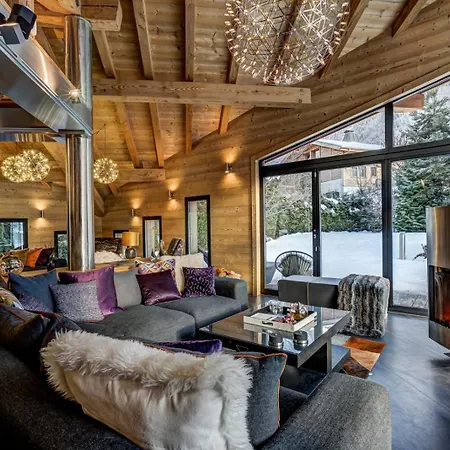 Alpine Elegance: Chalet Retreat *