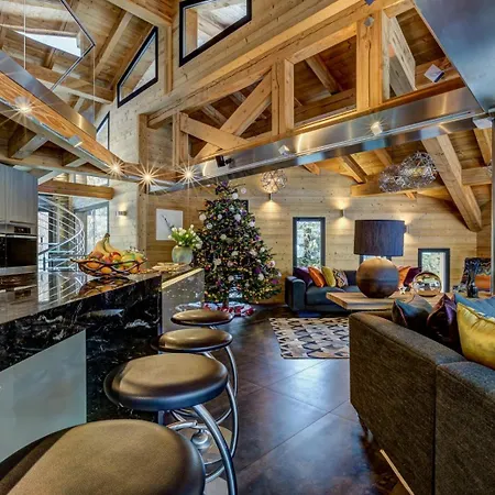 Alpehytte Alpine Elegance: Chalet Retreat